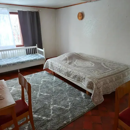 Erola *
